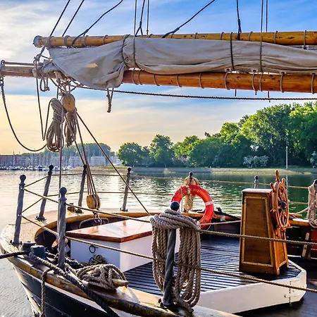 Waterfront 2 Travemuende Lübeck